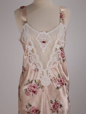 ❄️ Vintage California Dynasty NWOT Long Floral Lace Nightgown Negligee Peignoir
